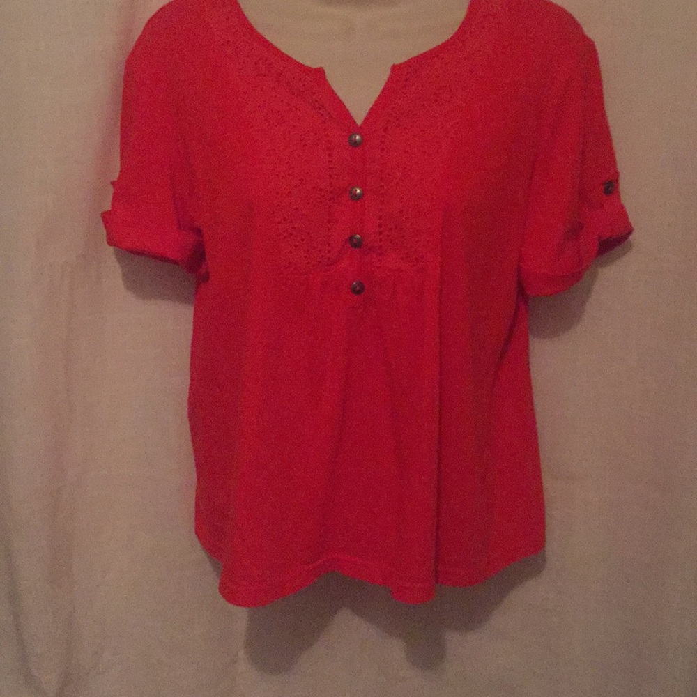 Croft & Barrow red top with lace front panel.